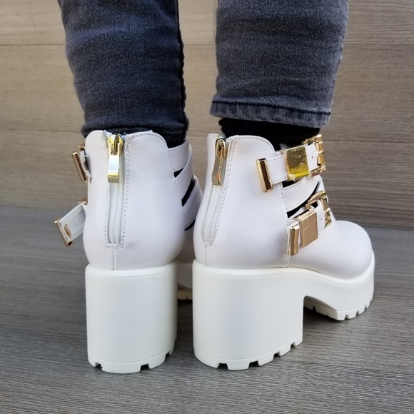 Chunky 90s Grunge White Ankle Spring Boots - Picture 4 of 8
